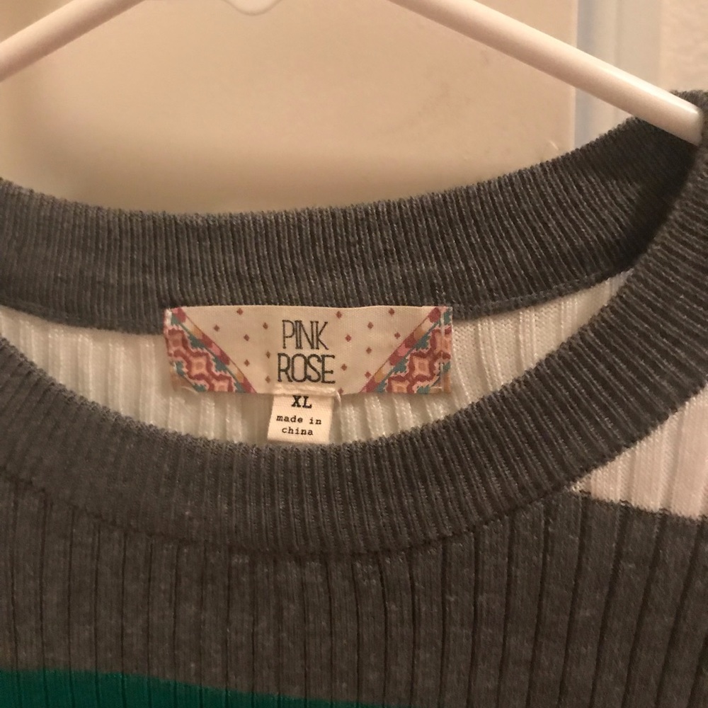 shirt/ sweater
